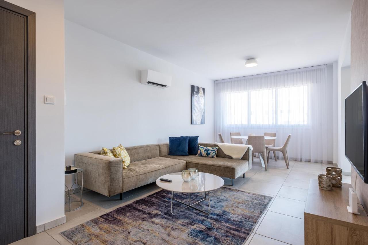 Solaar Apartments Faneromeni Larnaca Exterior foto