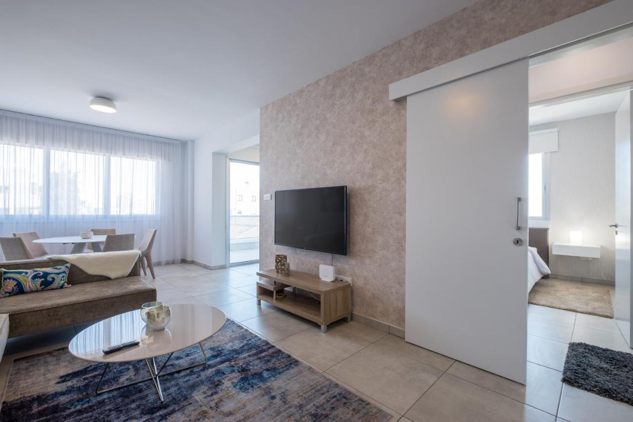 Solaar Apartments Faneromeni Larnaca Exterior foto